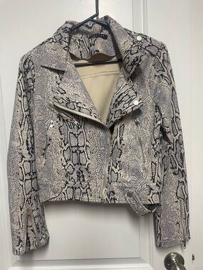 Black & Decker Snake-Print Leather Biker Jacket - Neutral